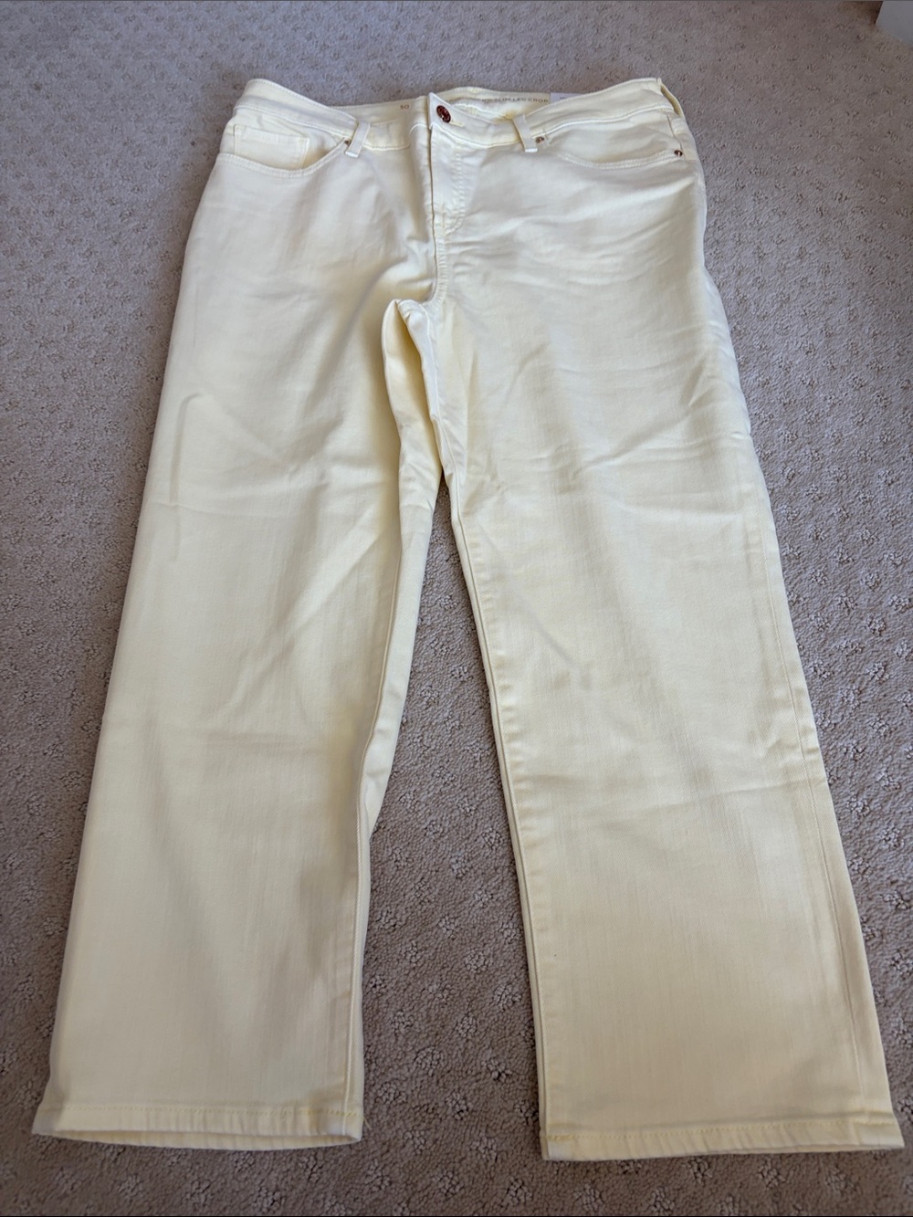 Chico's Pale Yellow Slim Leg Ankle Jeans